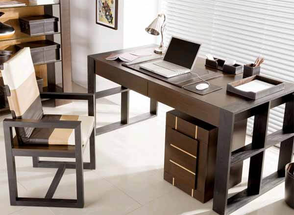 Оборудуем рабочее место: как выбрать письменный стол